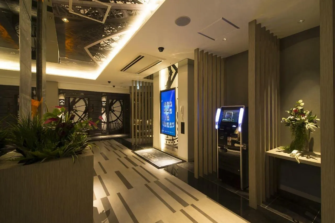 אוסקה ルトゥール難波 Retournanba 男塾ホテルグループ (Adults Only) מלון אהבה